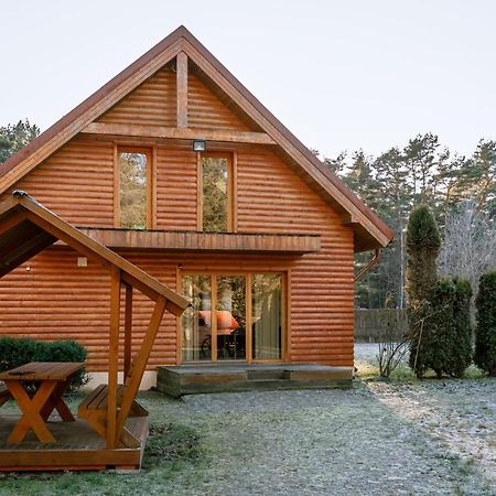 Bash Village House Ventspils Buitenkant foto
