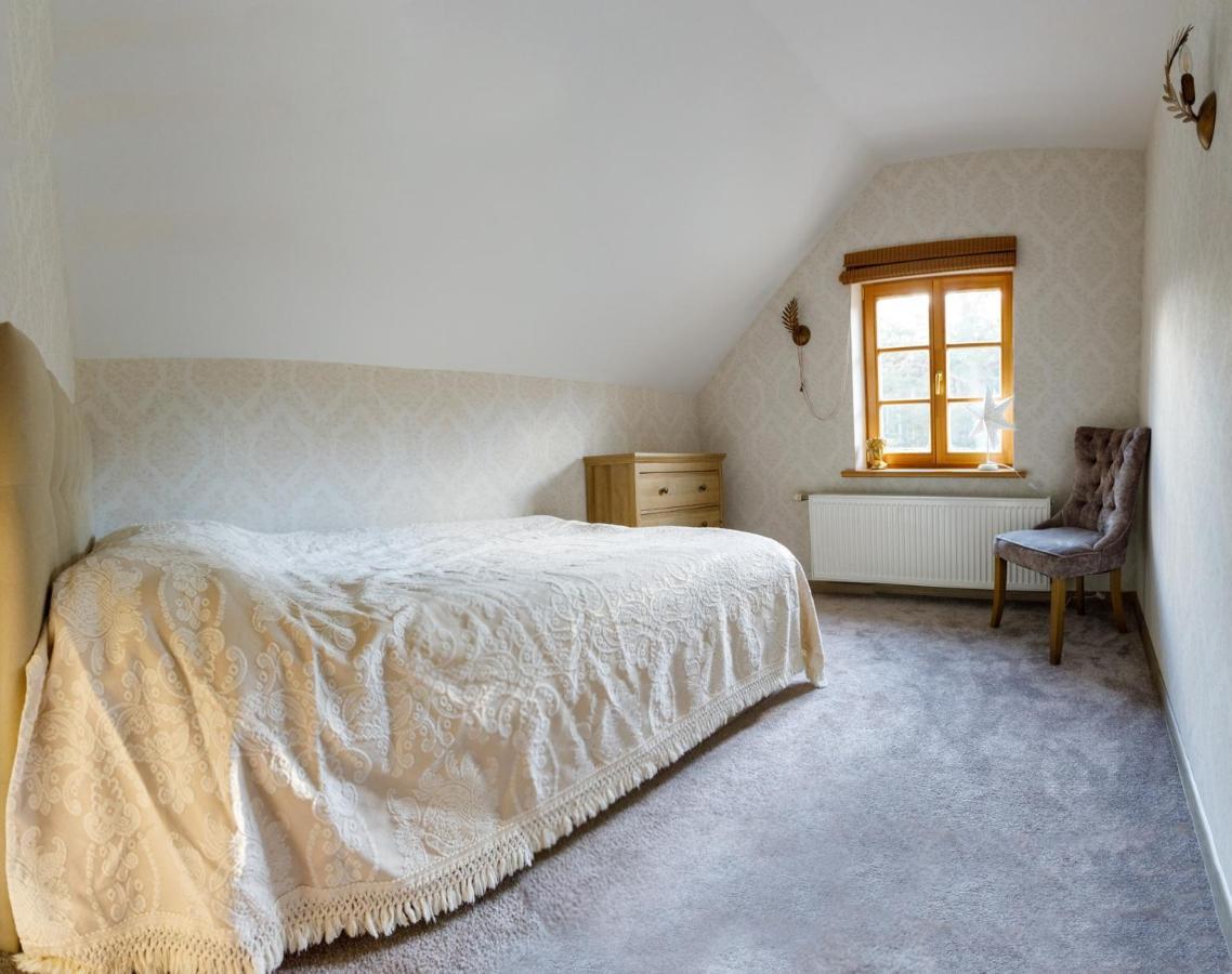 Bash Village House Ventspils Buitenkant foto