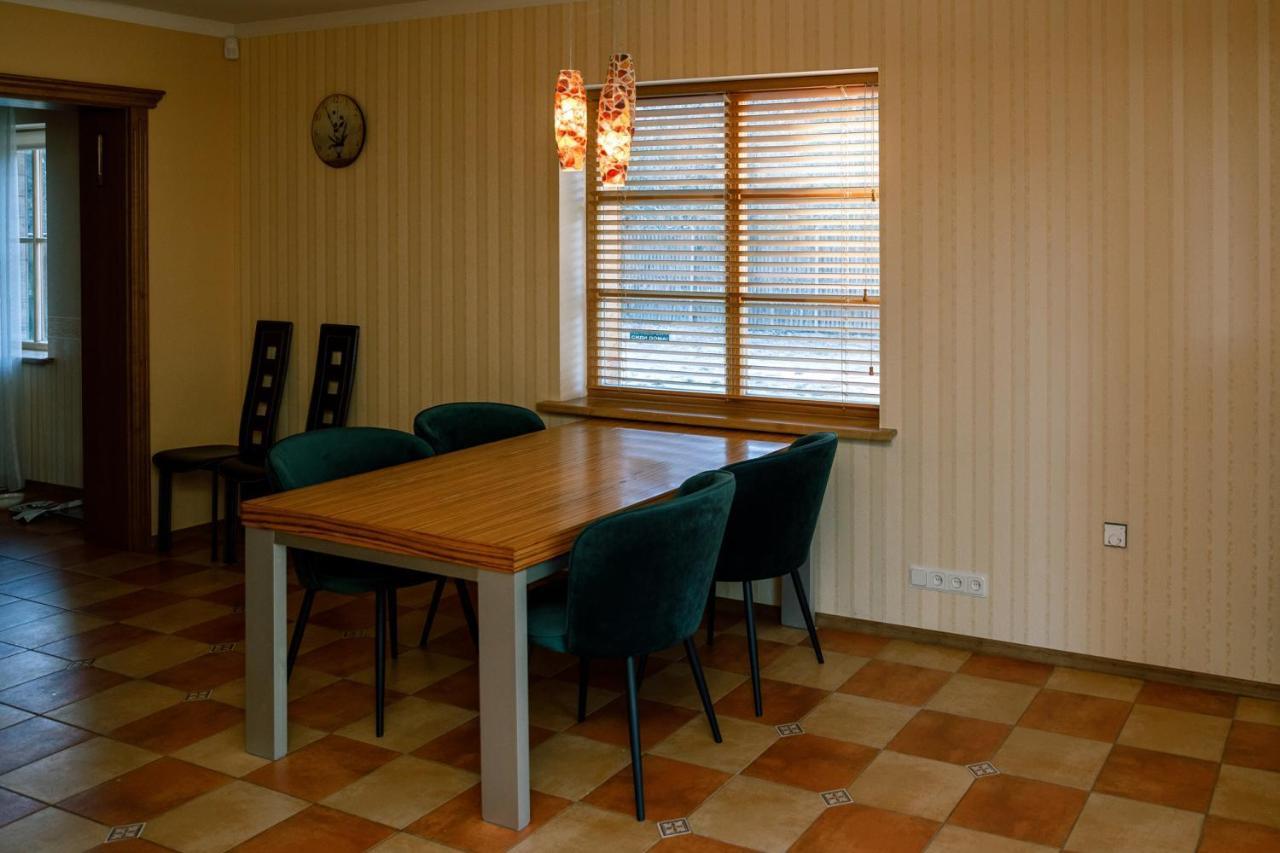 Bash Village House Ventspils Buitenkant foto