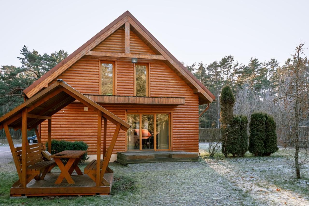 Bash Village House Ventspils Buitenkant foto
