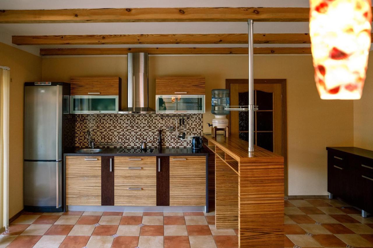 Bash Village House Ventspils Buitenkant foto