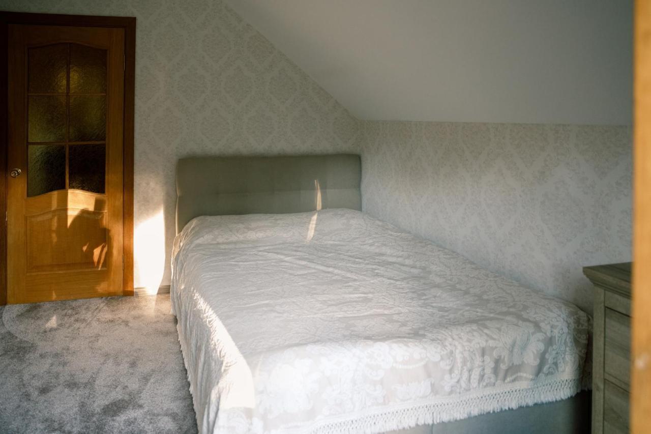 Bash Village House Ventspils Buitenkant foto